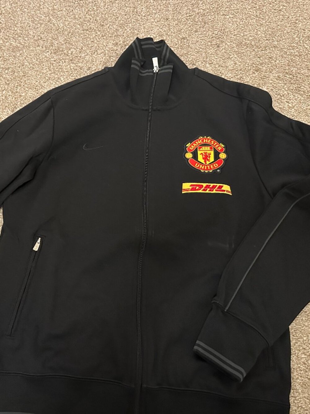 Nike N98 Manchester United Track Jacket Black Large DHL Embroidery